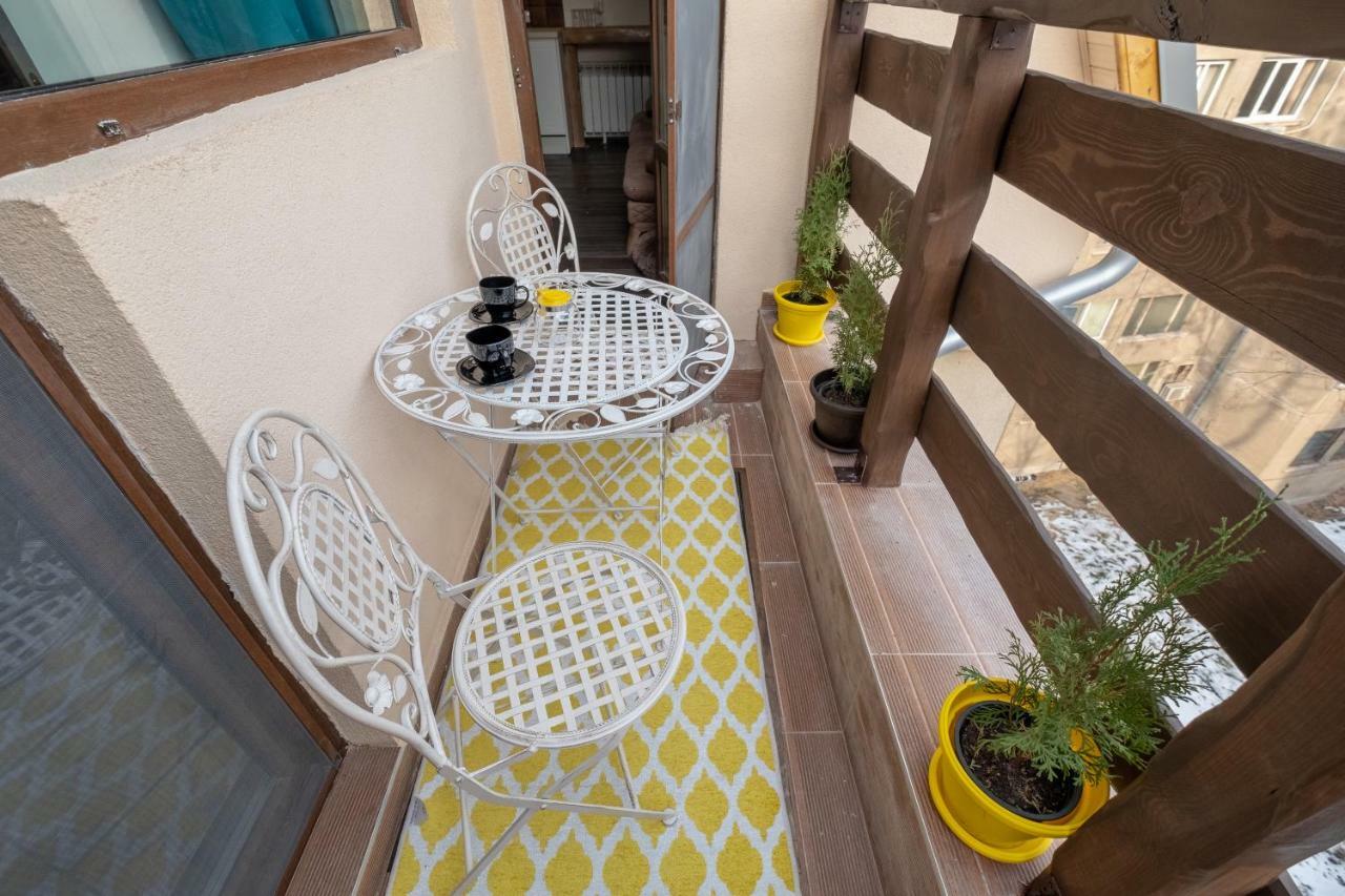 2-Bedroom Elegant Apartment In Mediterranean Style София Экстерьер фото